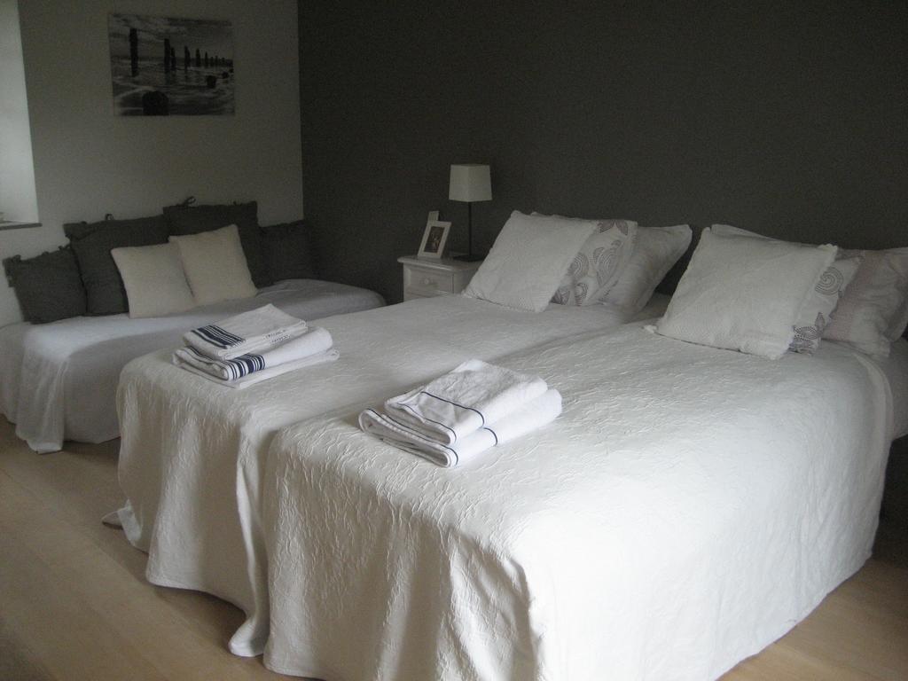 Kervaillant Bed & Breakfast Plouec-du-Trieux Room photo